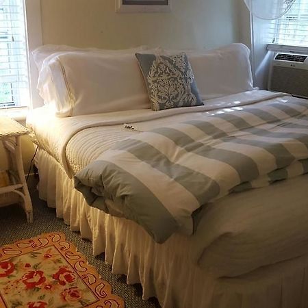 The 1720 House Bed and Breakfast Vineyard Haven Exteriör bild