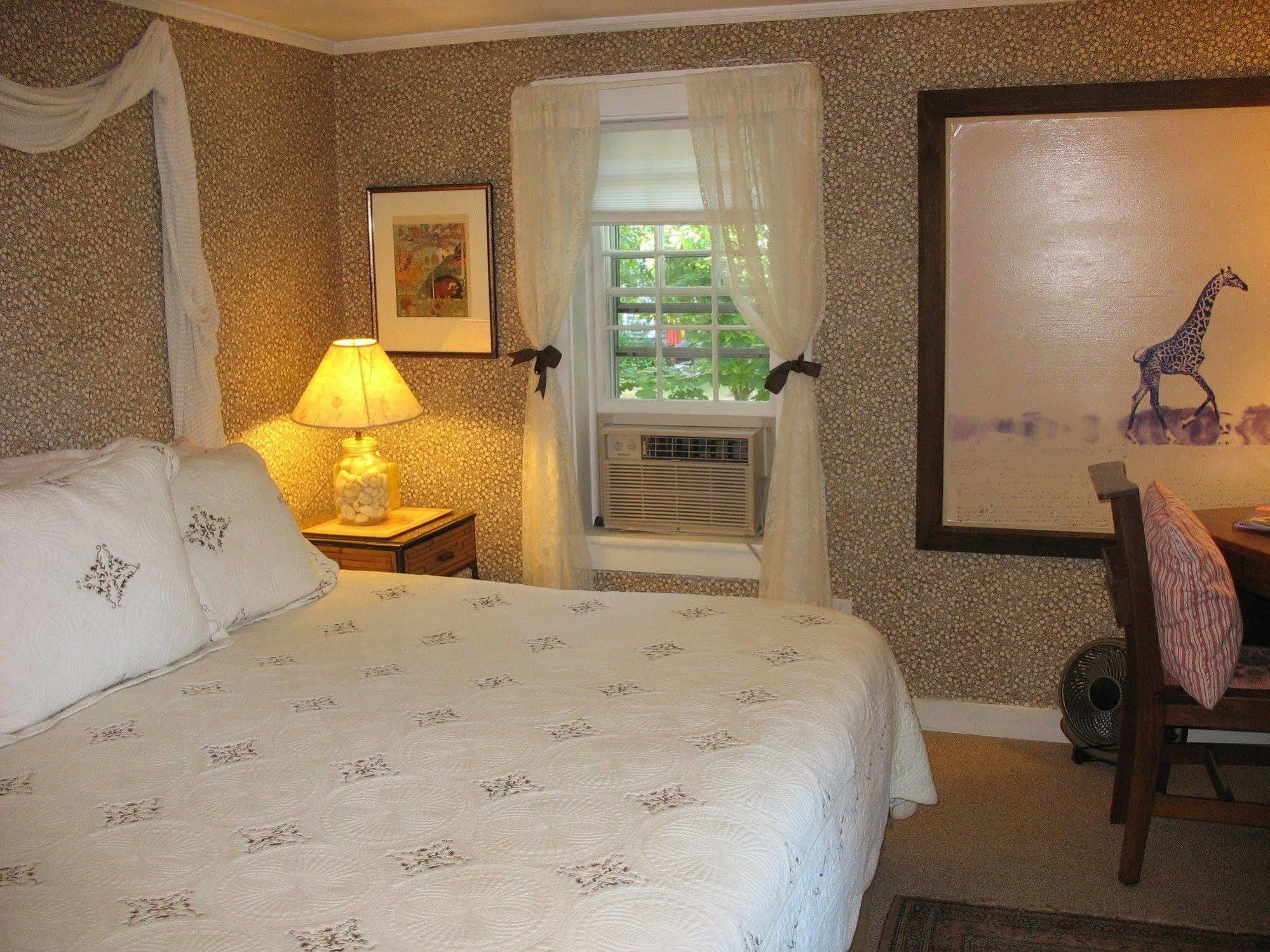 The 1720 House Bed and Breakfast Vineyard Haven Exteriör bild