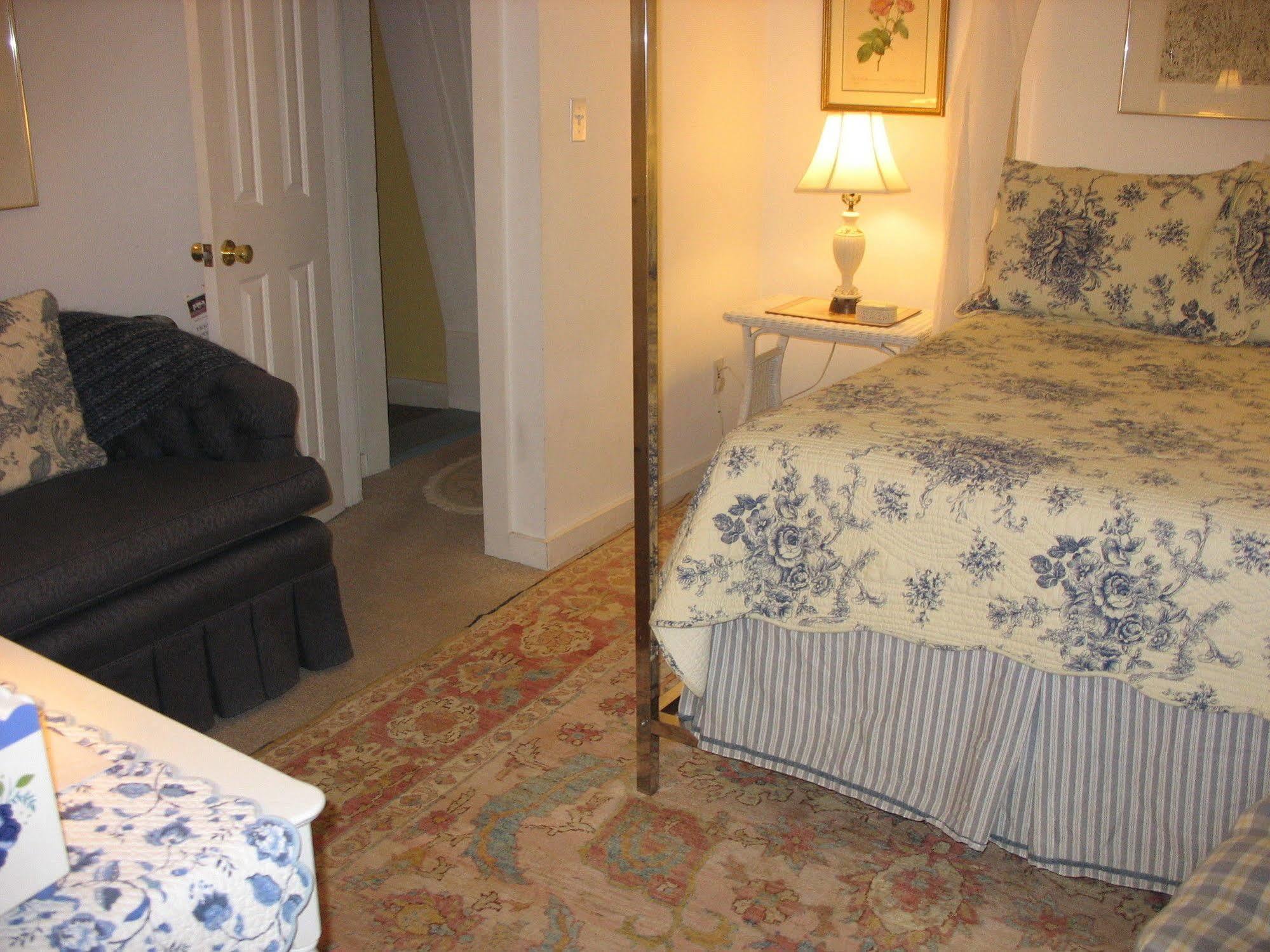 The 1720 House Bed and Breakfast Vineyard Haven Exteriör bild
