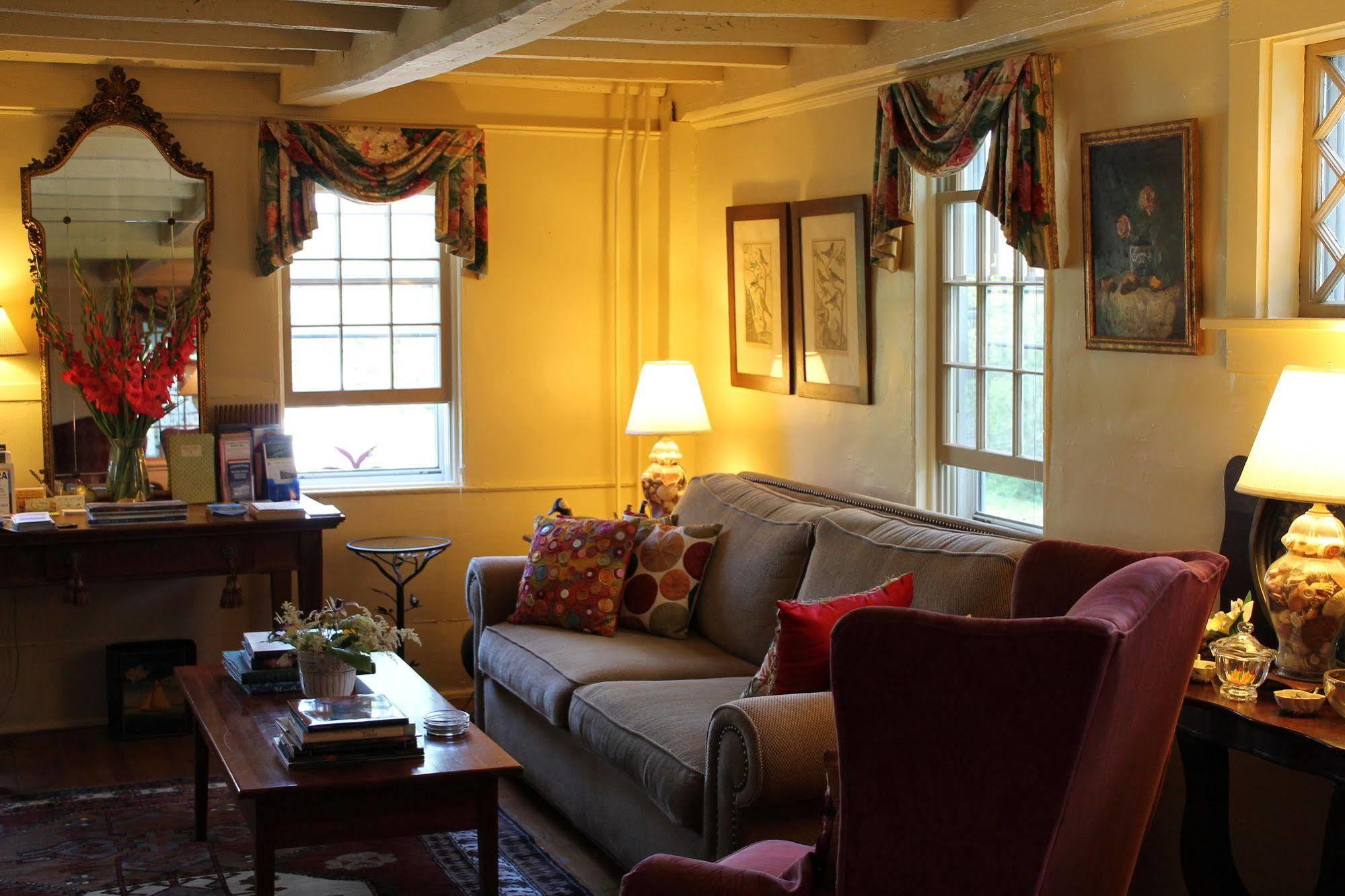 The 1720 House Bed and Breakfast Vineyard Haven Exteriör bild